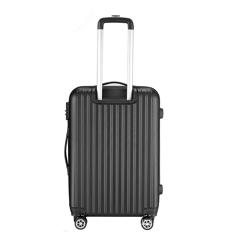 5colorful luggage factory