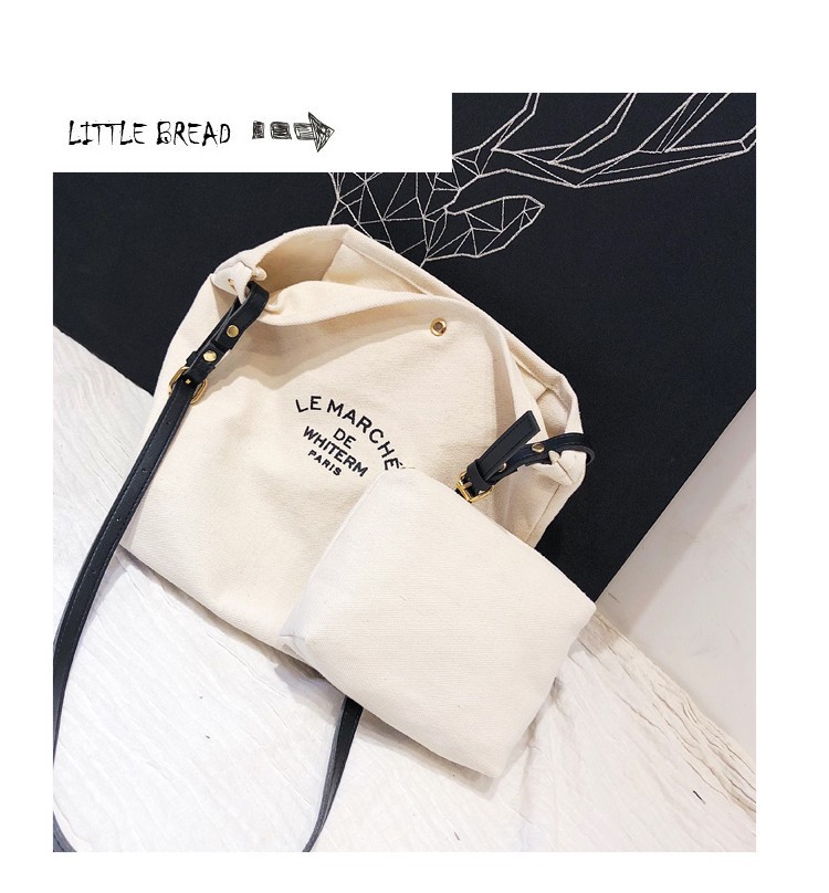 4Metal Snap Buckle Protection at the Bag Opening