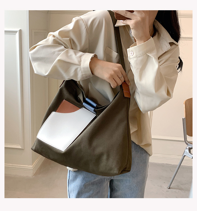 4. Magnetic flap closure for easy access