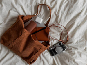 trending fashion tote bag manufacturer.jpg