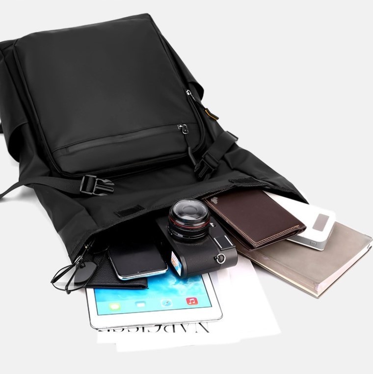2 convenient access of Eastshine backpack