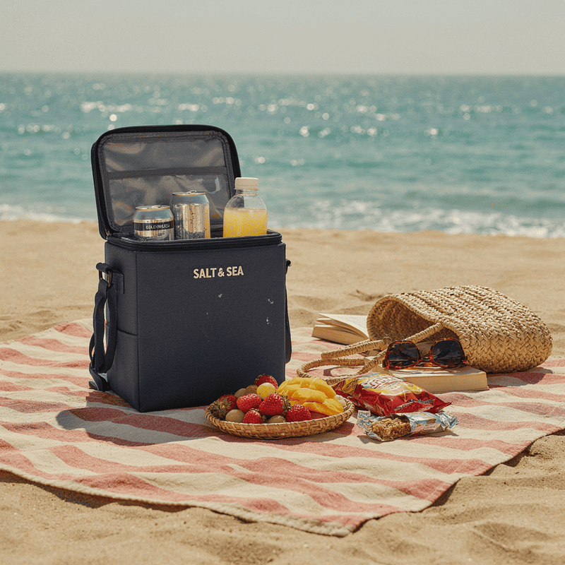 6.Beach Travel Scene